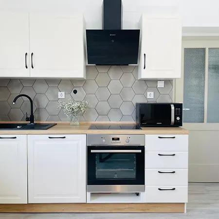 Apartma Srecko, Sežana