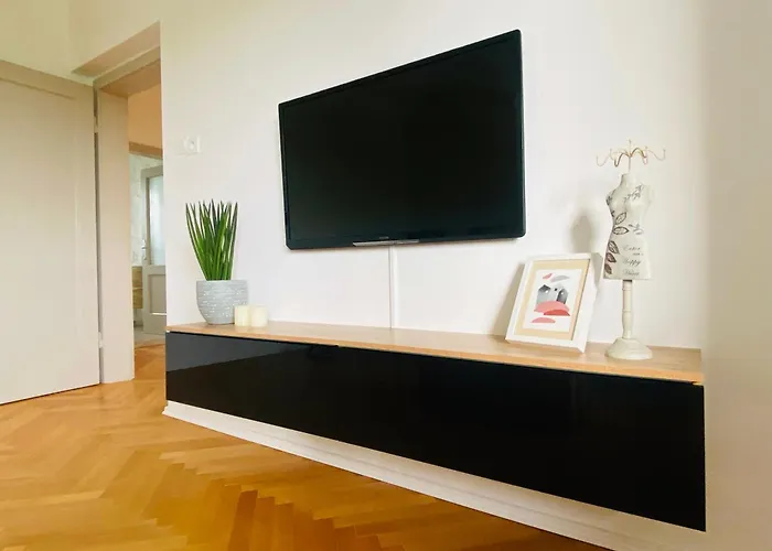 Apartment Apartma Srecko, Sezana